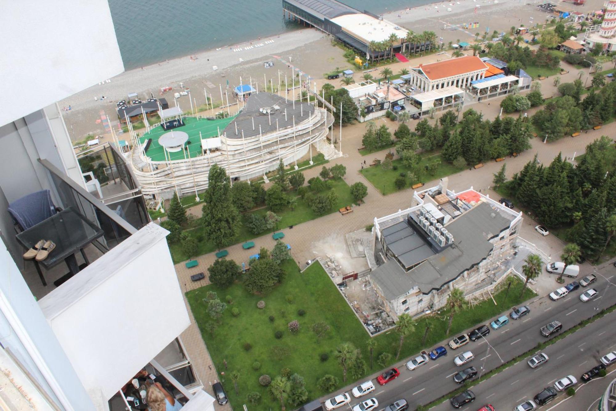 Orbi Sea Towers-Sea View Apartment บาทูมิ ภายนอก รูปภาพ